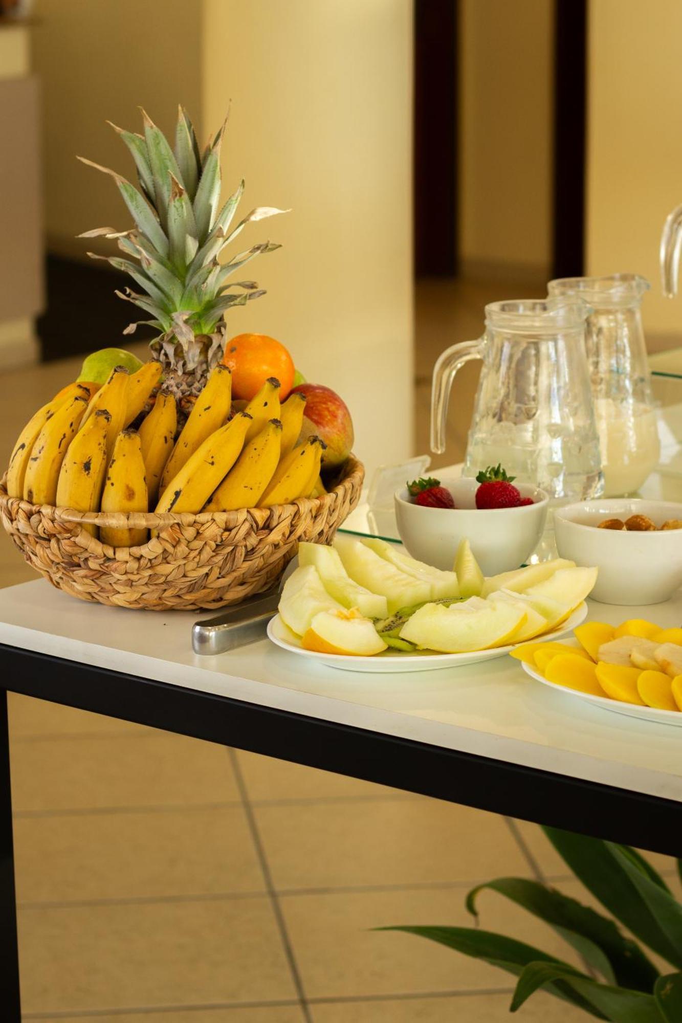 Hotel Cavera Алеґреті Екстер'єр фото